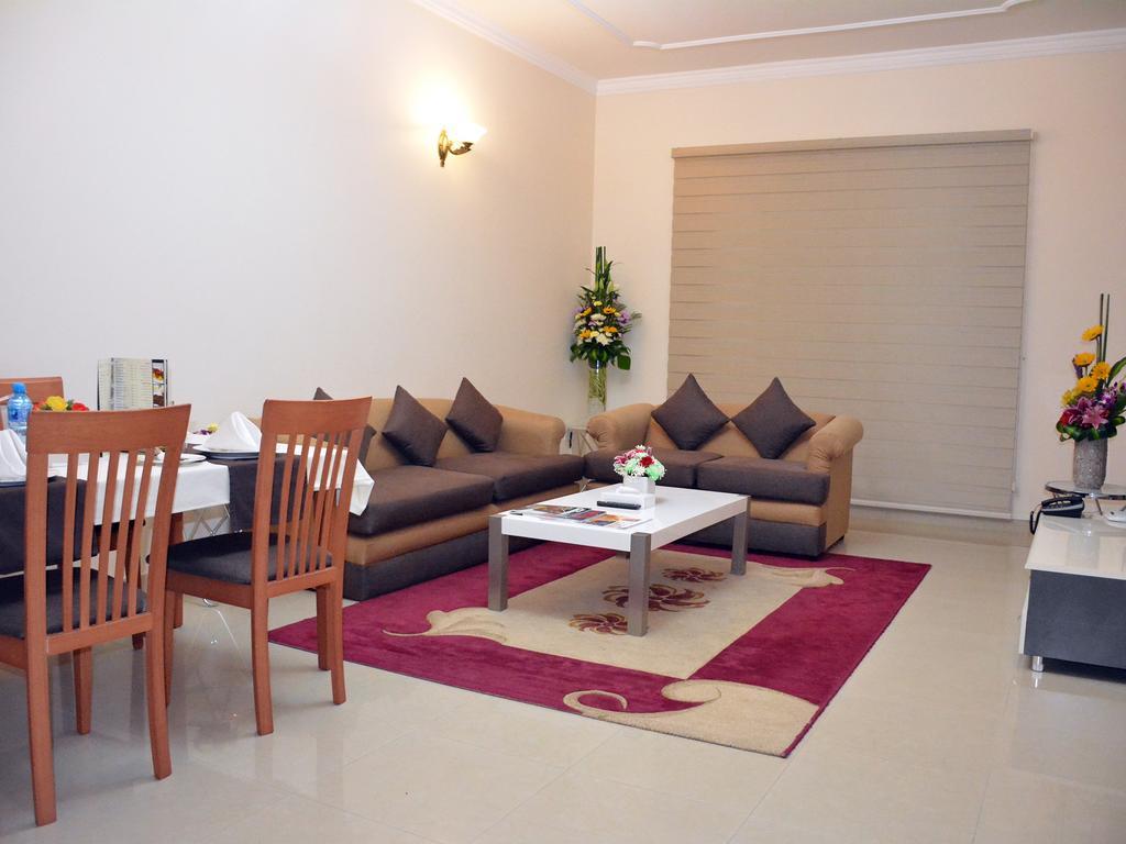 President Suites Apartments Manama Eksteriør billede