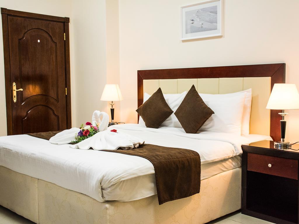 President Suites Apartments Manama Eksteriør billede